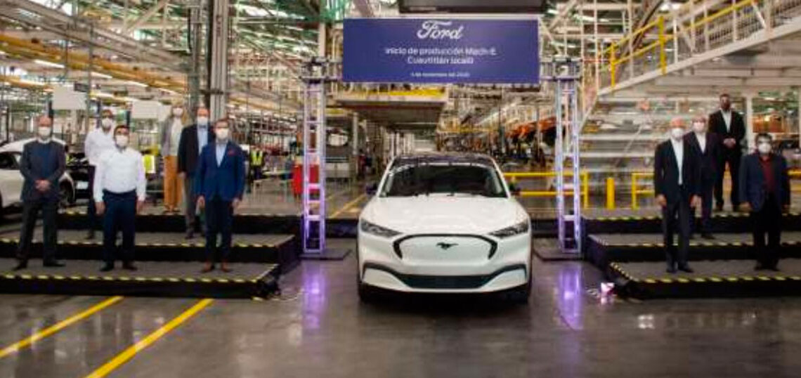 Inicia la producción del primer vehículo eléctrico de Ford en México: Mustang Mach-E