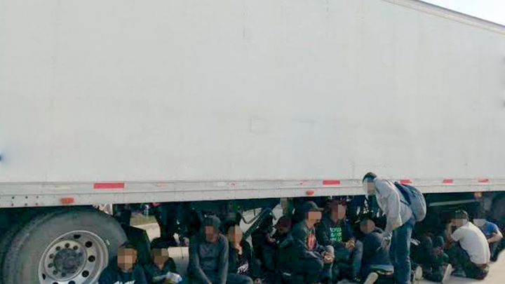 Denuncia CANACAR uso de camiones clonados para actos delictivos