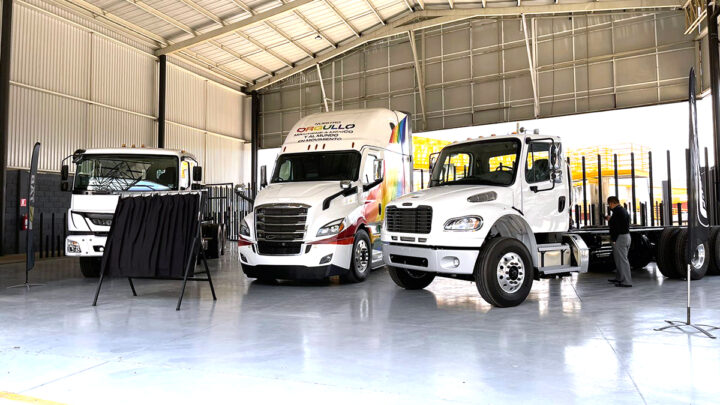 Daimler Truck México continúa movilizando a México, a través de Grupo TAB en Toluca