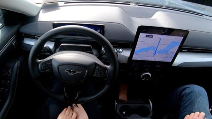 BlueCruise y Ford Power-Up suman más de 17 millones de kilómetros de conducción con manos libres