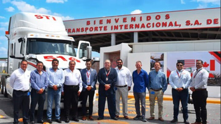Super Transporte International adquiere camiones LT