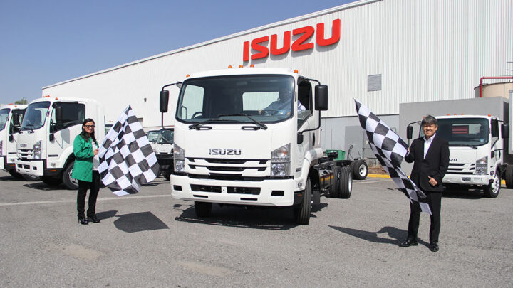 Isuzu Motors de México ensambla el camión número 10,000 en México.