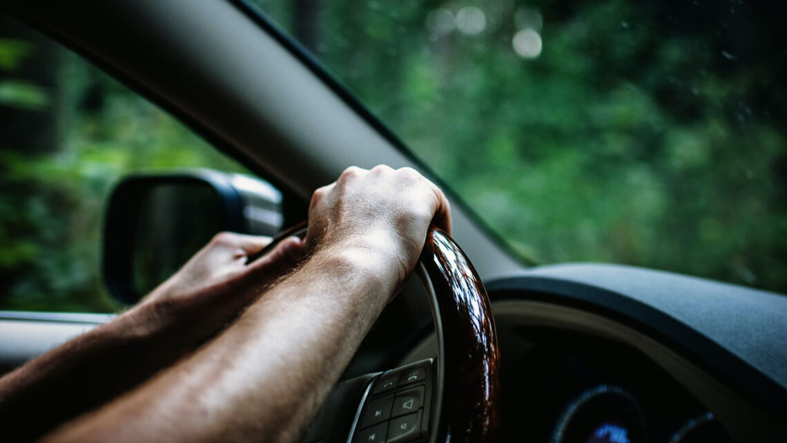 Disminuye la huella de carbono de tu coche