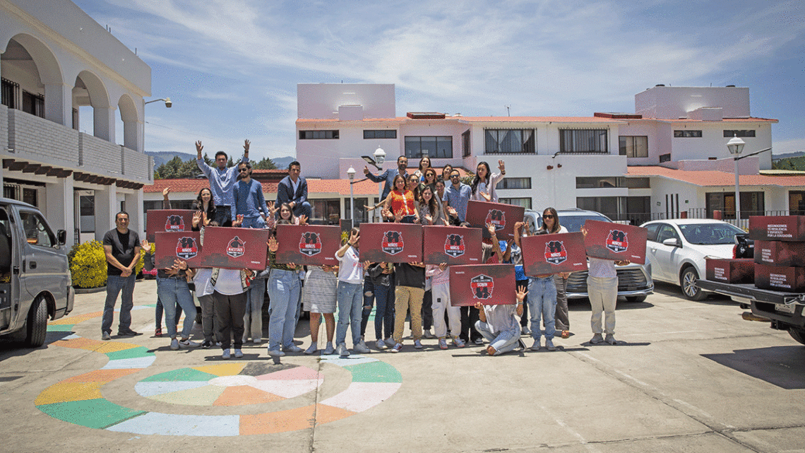 Toyota impulsa la educación tecnológica de niñas y adolescentes Toyota impulsa la educación tecnológica de niñas y adolescentes