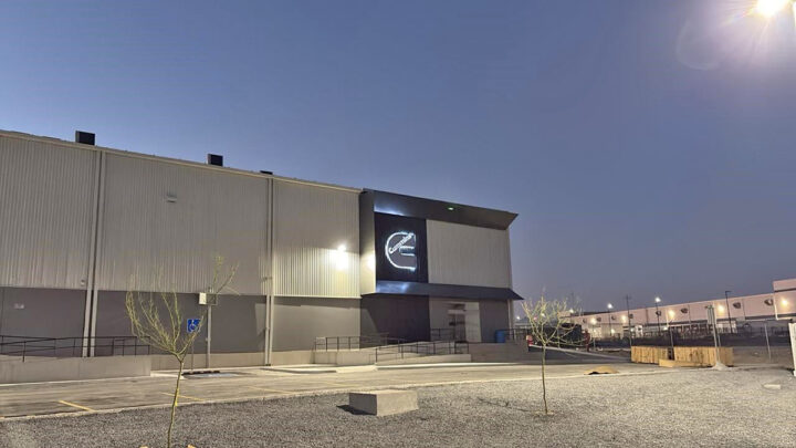 Cummins redefine el tren motriz del transporte pesado