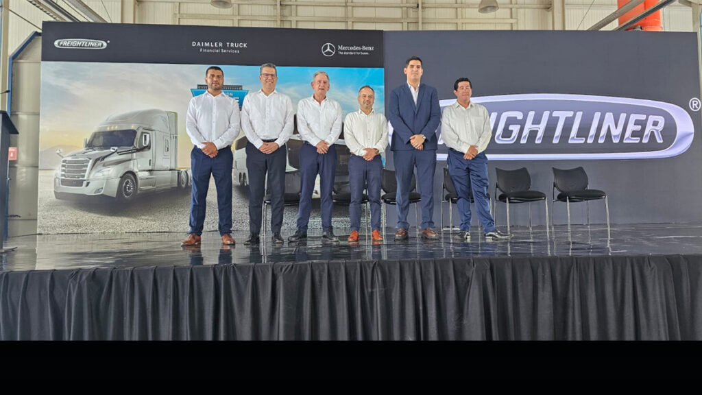 Daimler-Zapata-Camiones-Monterrey