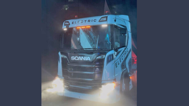 Scania presenta el primer camión quinta rueda  en México