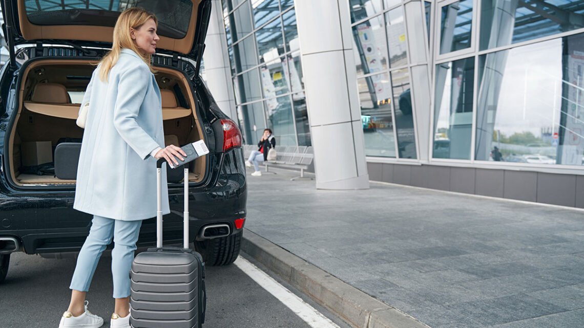 Optimiza la renta de auto en aeropuertos