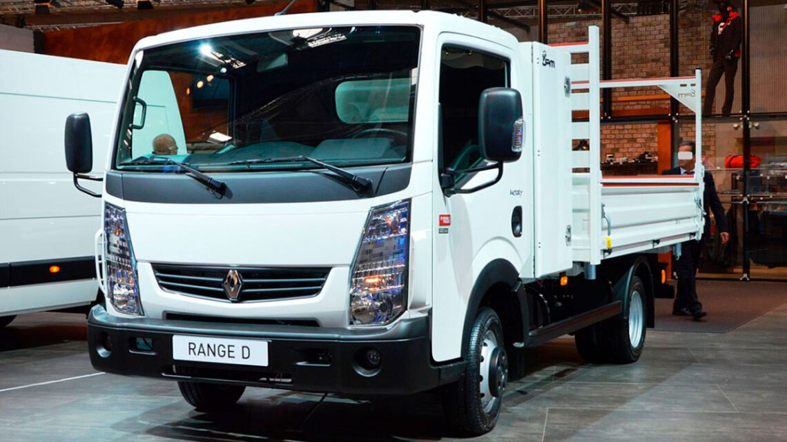 Ventas históricas en segmentos de Usos múltiples y Camiones ligeros en agosto 2025