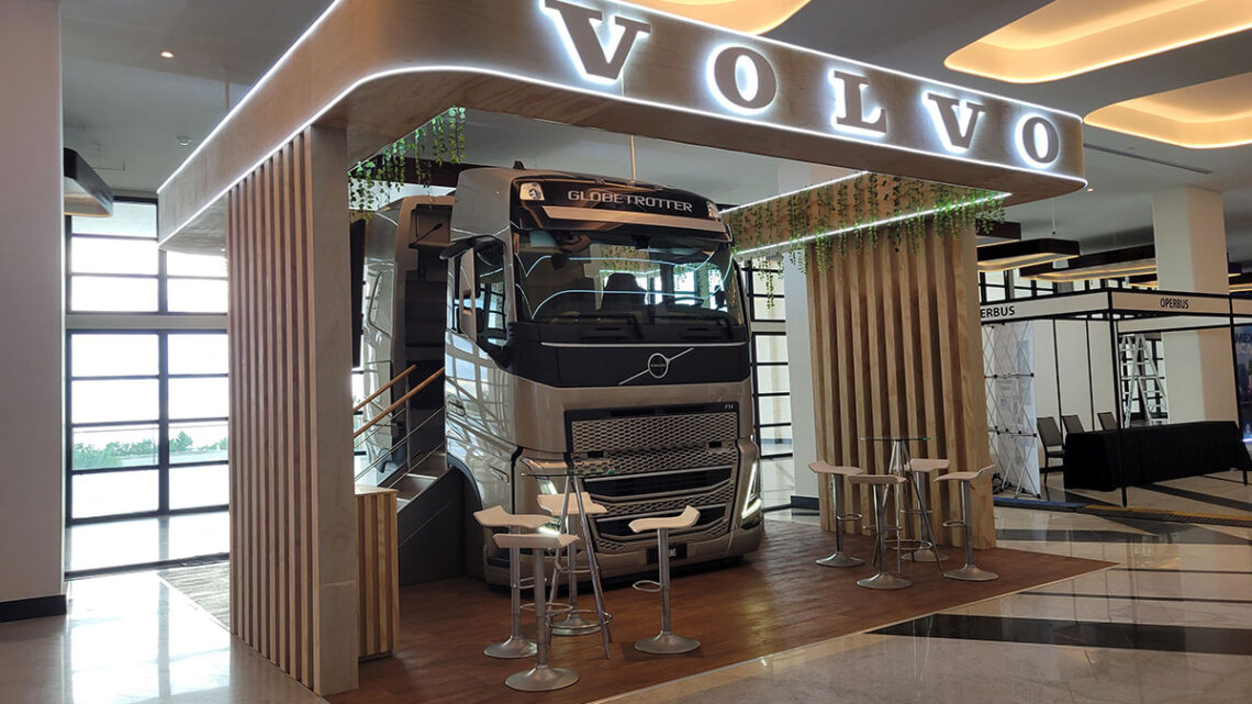 Volvo Trucks México en Convención CANACAR 2025