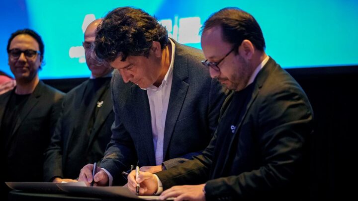 DHL y el Gobierno de Chihuahua firman convenio