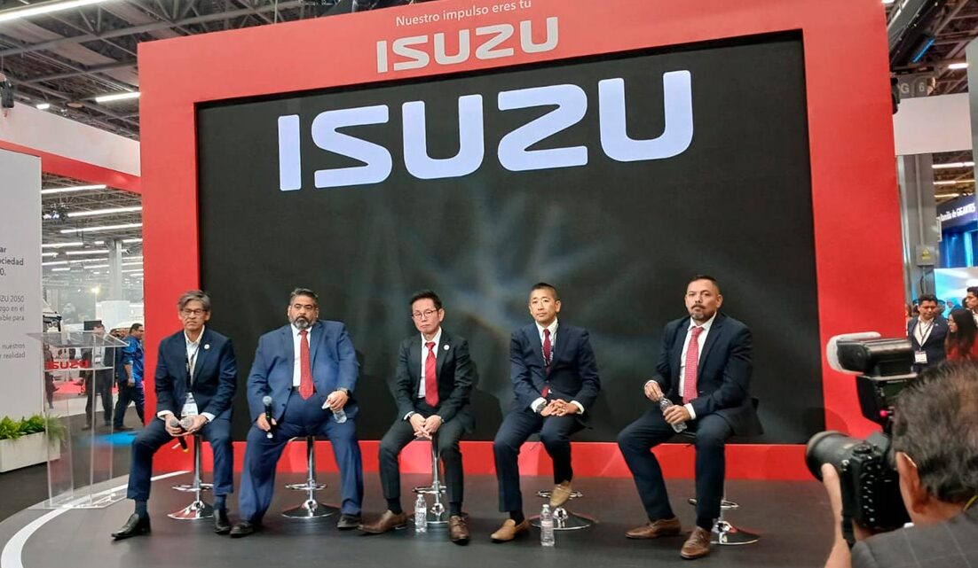 ISUZU México presenta los nuevos FORWARD 1800 y 2000