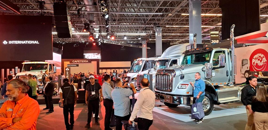 Industria automotriz marca récord en Expo Transporte ANPACT 2025