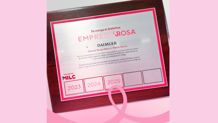 Mercedes-Benz Autobuses, orgullosamente Empresa Rosa