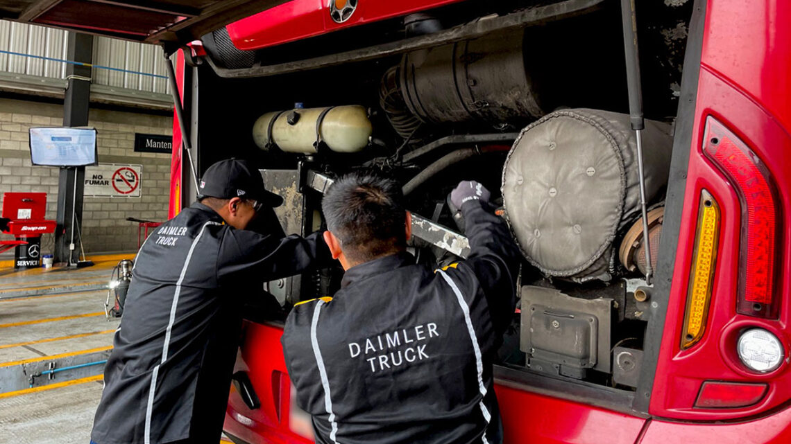 La postventa: que lo tiene todo: la llave operativa del transporte en México de Mercedes-Benz Autobuses